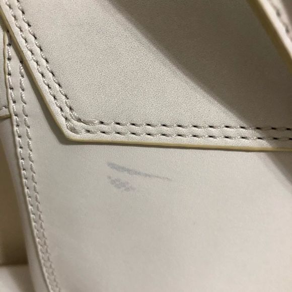 3.1 PHILLIP LIM Leather Pashli Messenger Bag - Picture 8 of 16